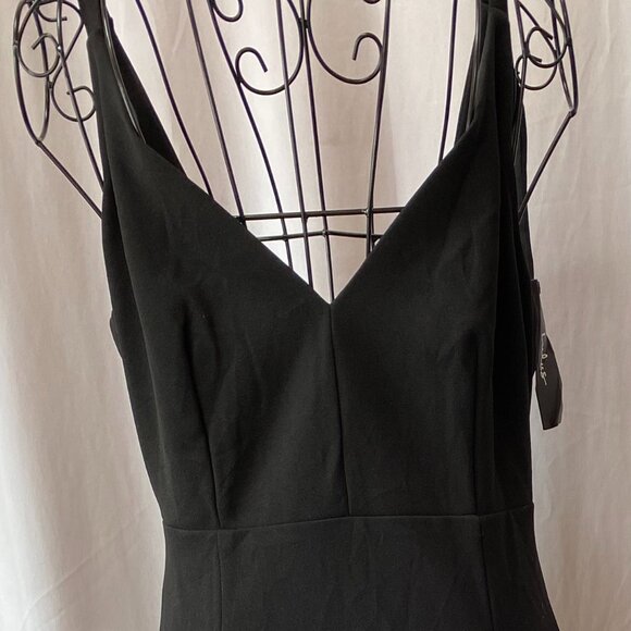 Timeless sleeveless Black Lulus Evening Gown SZ M | Mermaid Silhouette - Picture 1 of 11